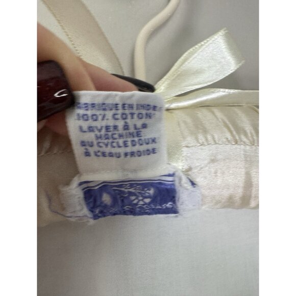 Vintage April Cornell Medium Nightgown White Floral Embroidered Prairie Cottage - Picture 8 of 11